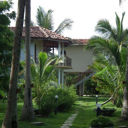 Villa Coconut Island Tangalle Exterior foto