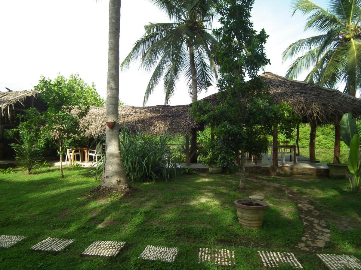 Villa Coconut Island Tangalle Exterior foto