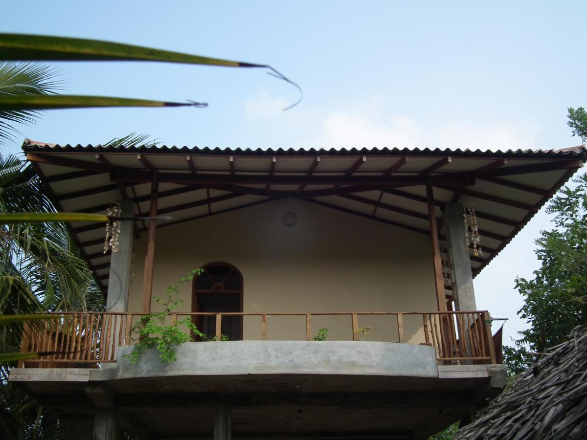 Villa Coconut Island Tangalle Exterior foto