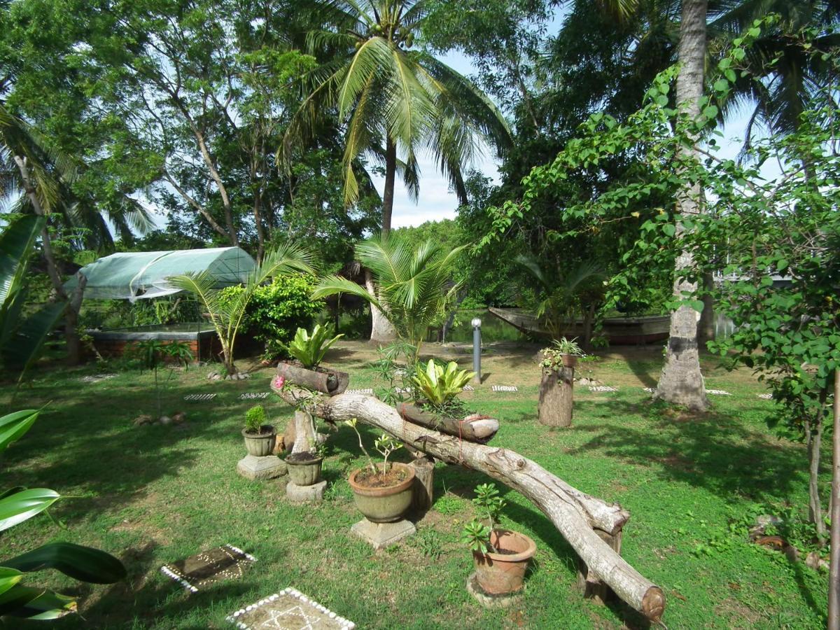 Villa Coconut Island Tangalle Exterior foto